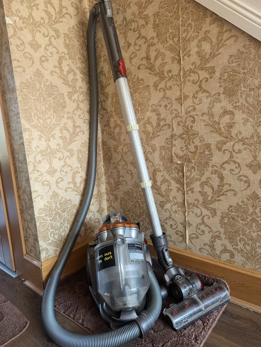 Hoover - Image 1