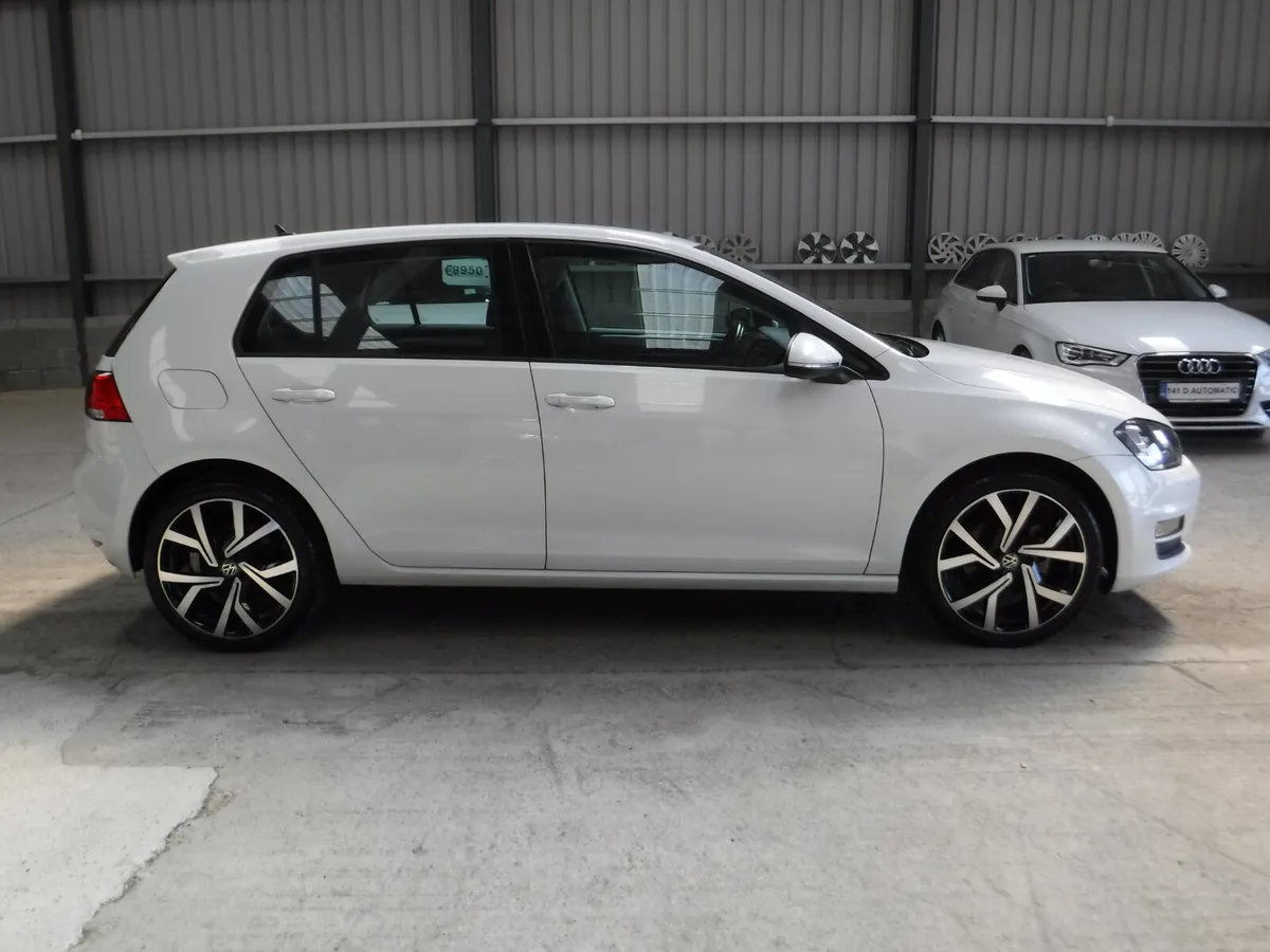 Volkswagen Golf 1.2 AUTO COMFORTLINE NEW ALLOYS - Image 2