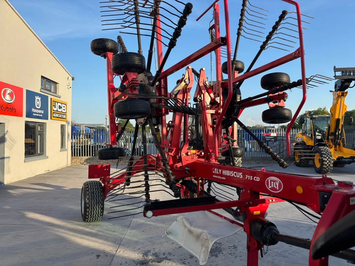 Lely 715cd rake - Image 1