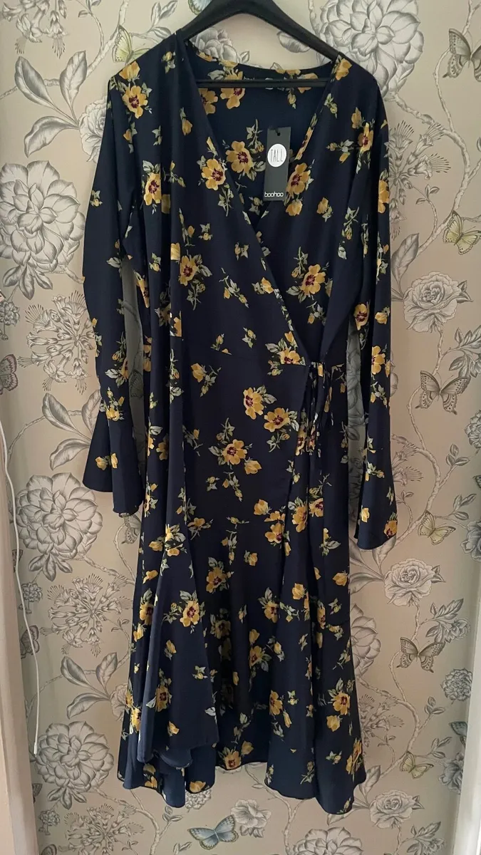 Floral dress - Image 1