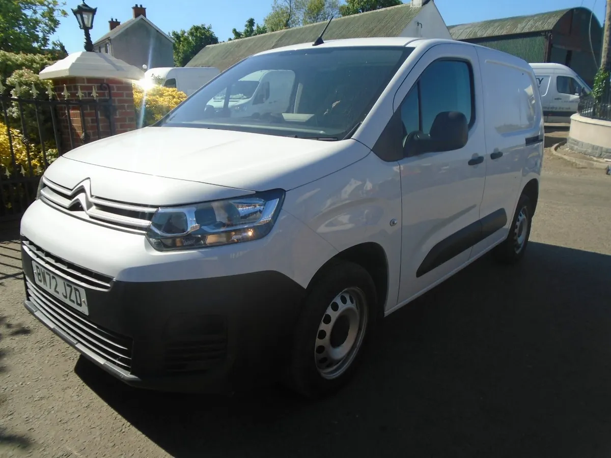 2023 Citroen Berlingo HDI ENTERPRISE - Image 3
