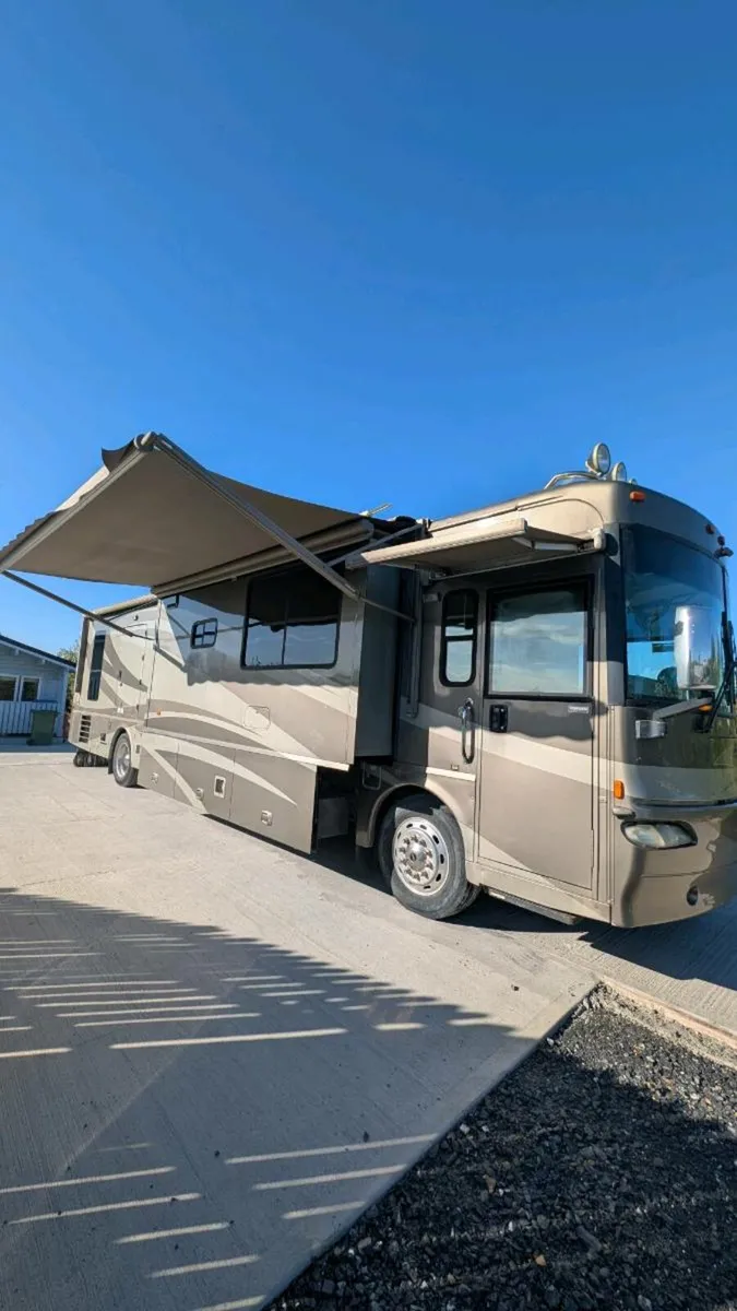 American Motorhome RV - Image 1