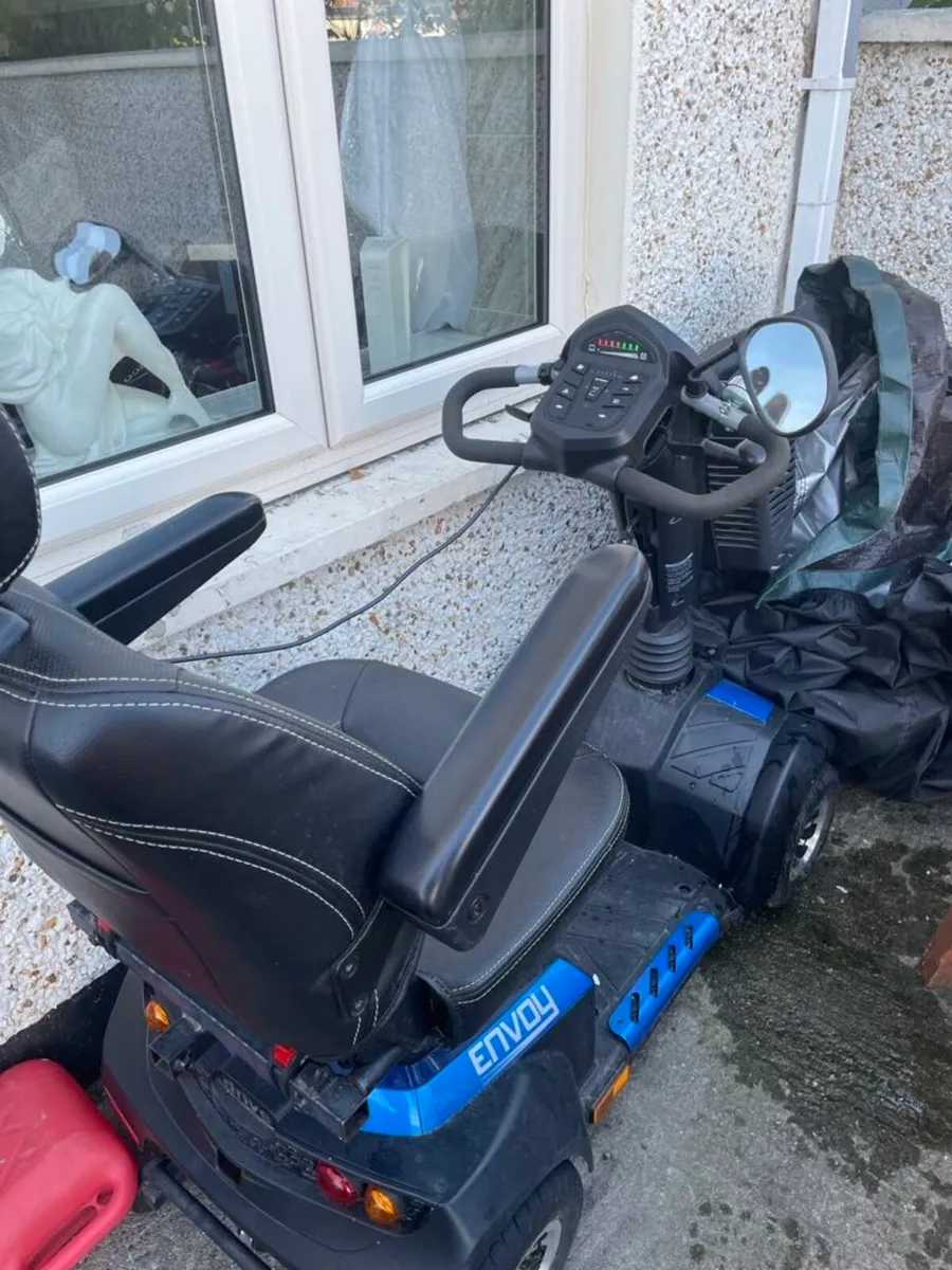 mobility scooter - Image 2