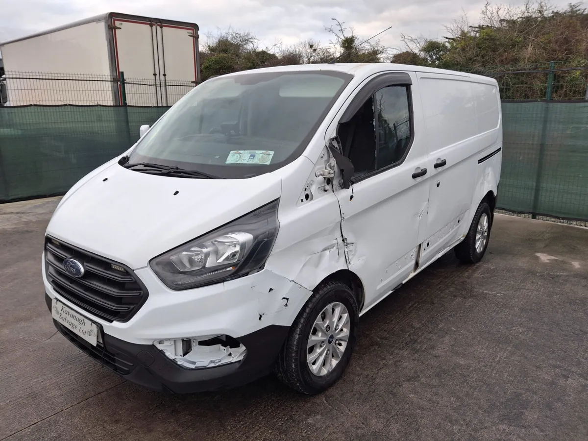 192 Ford Transit custom  2.0 TDI 130bhp - Image 2