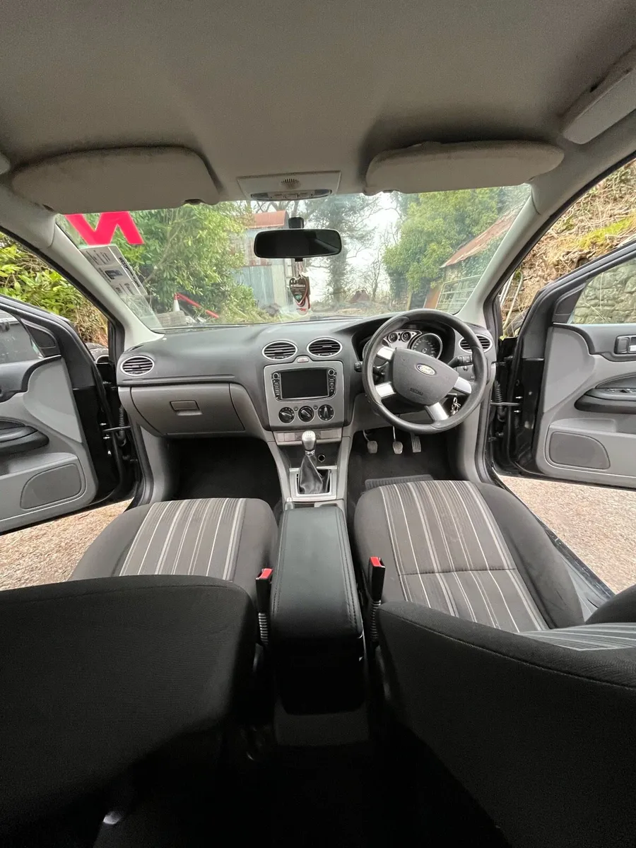 Ford focus - Image 4