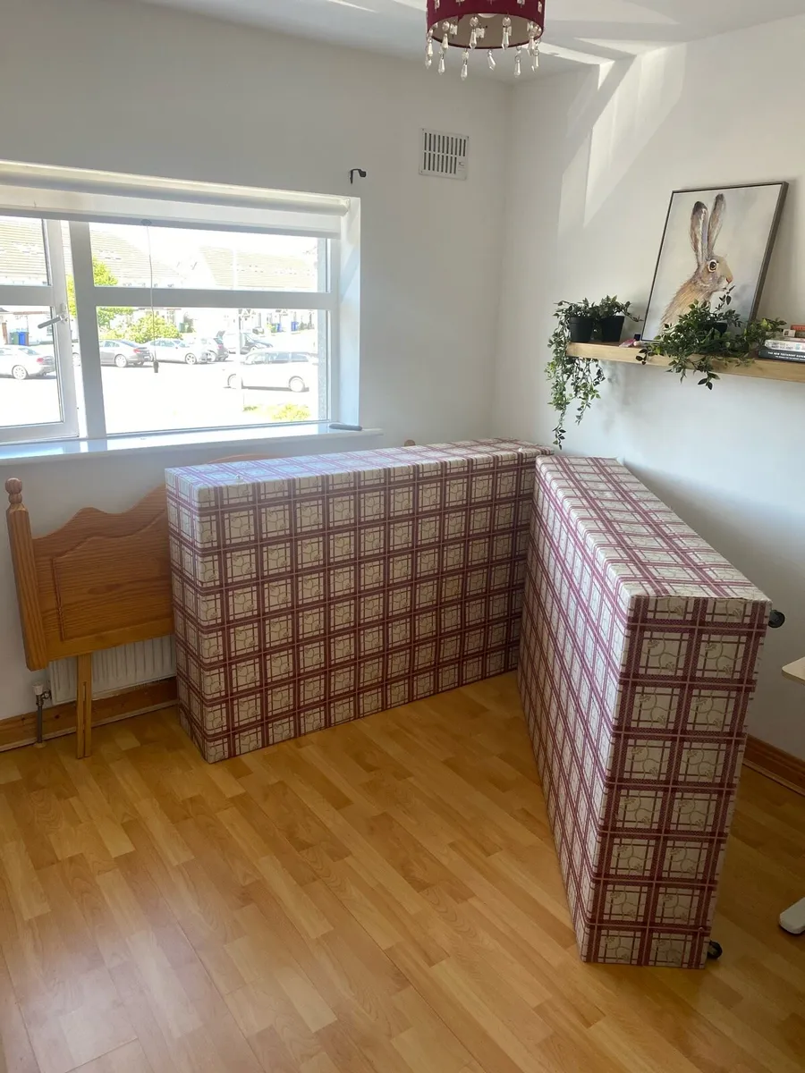 King size bed with mattress - Image 2