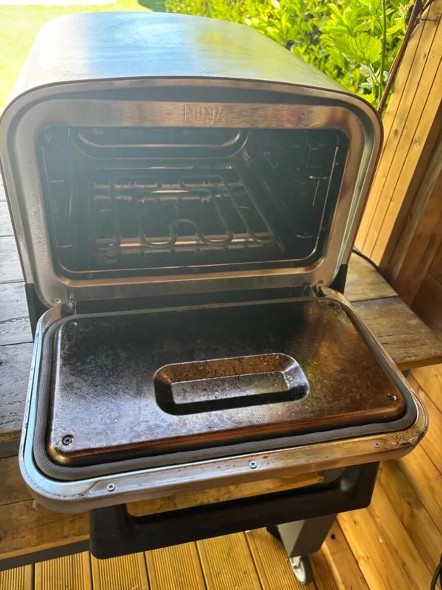 Ninja Woodfire Electric Outdoor Oven Artisan Pizza Maker And Bbq Smoker - Image 2