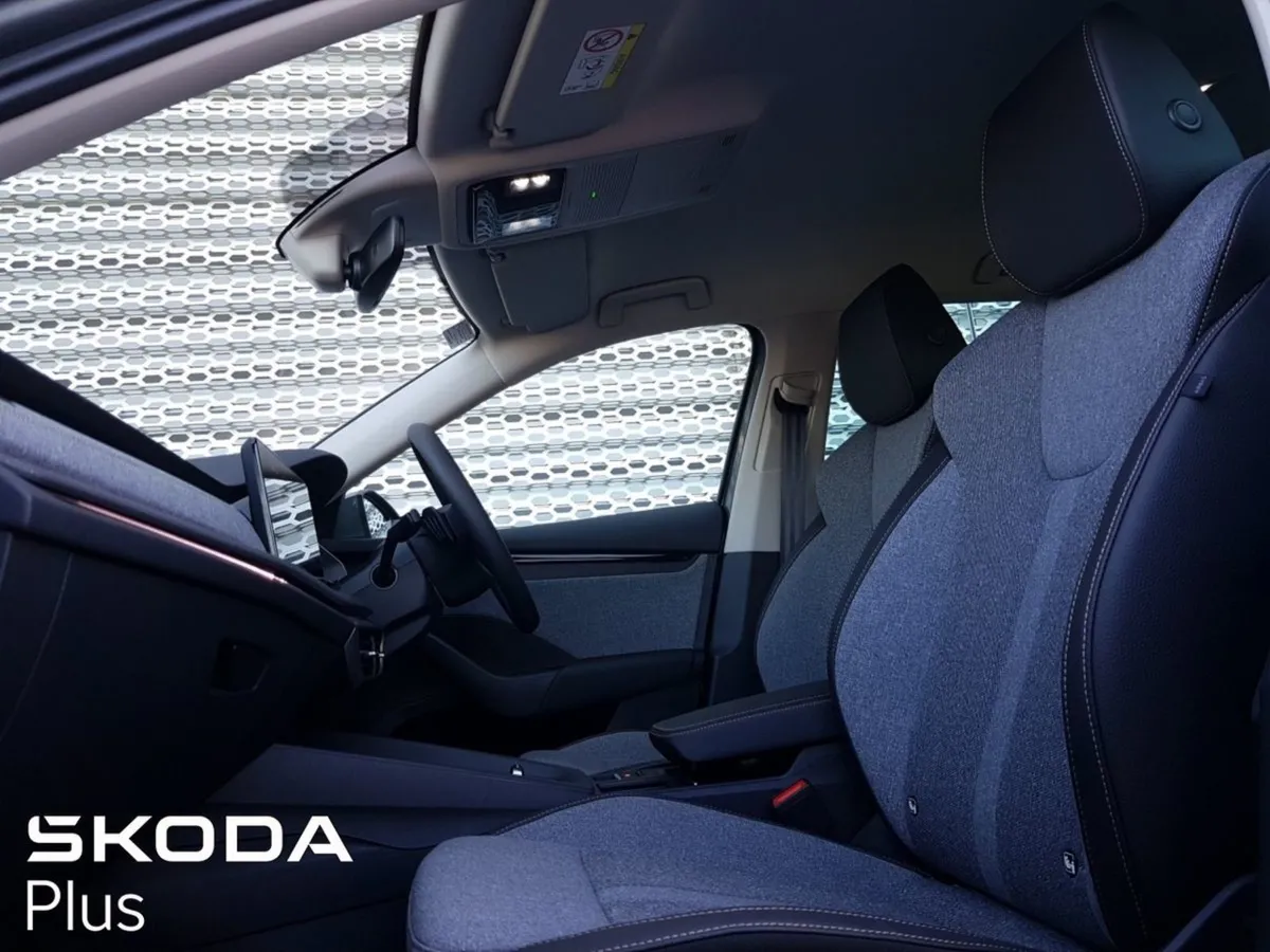 Skoda Octavia Combi Selection 2.0tdi 150HP DSG - Image 3