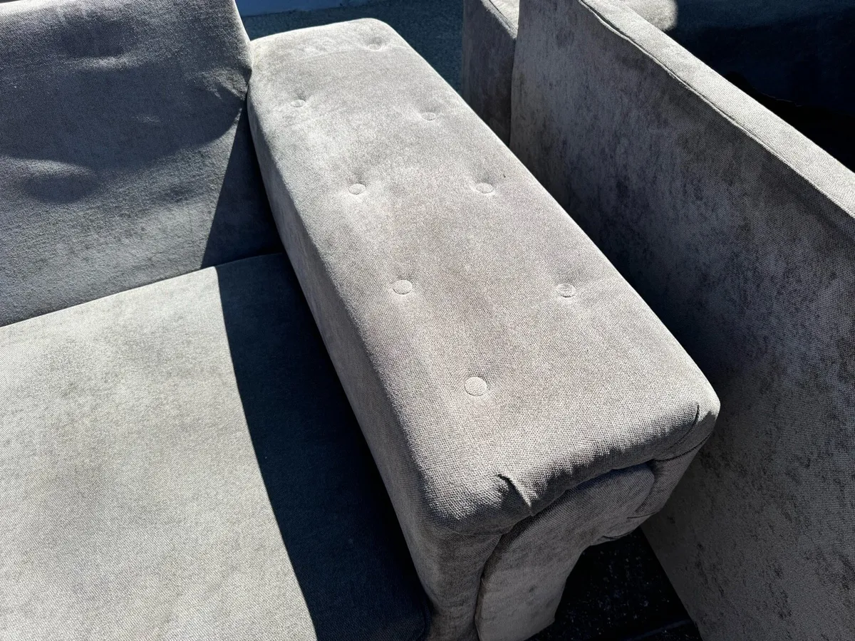 Sofa - Image 3
