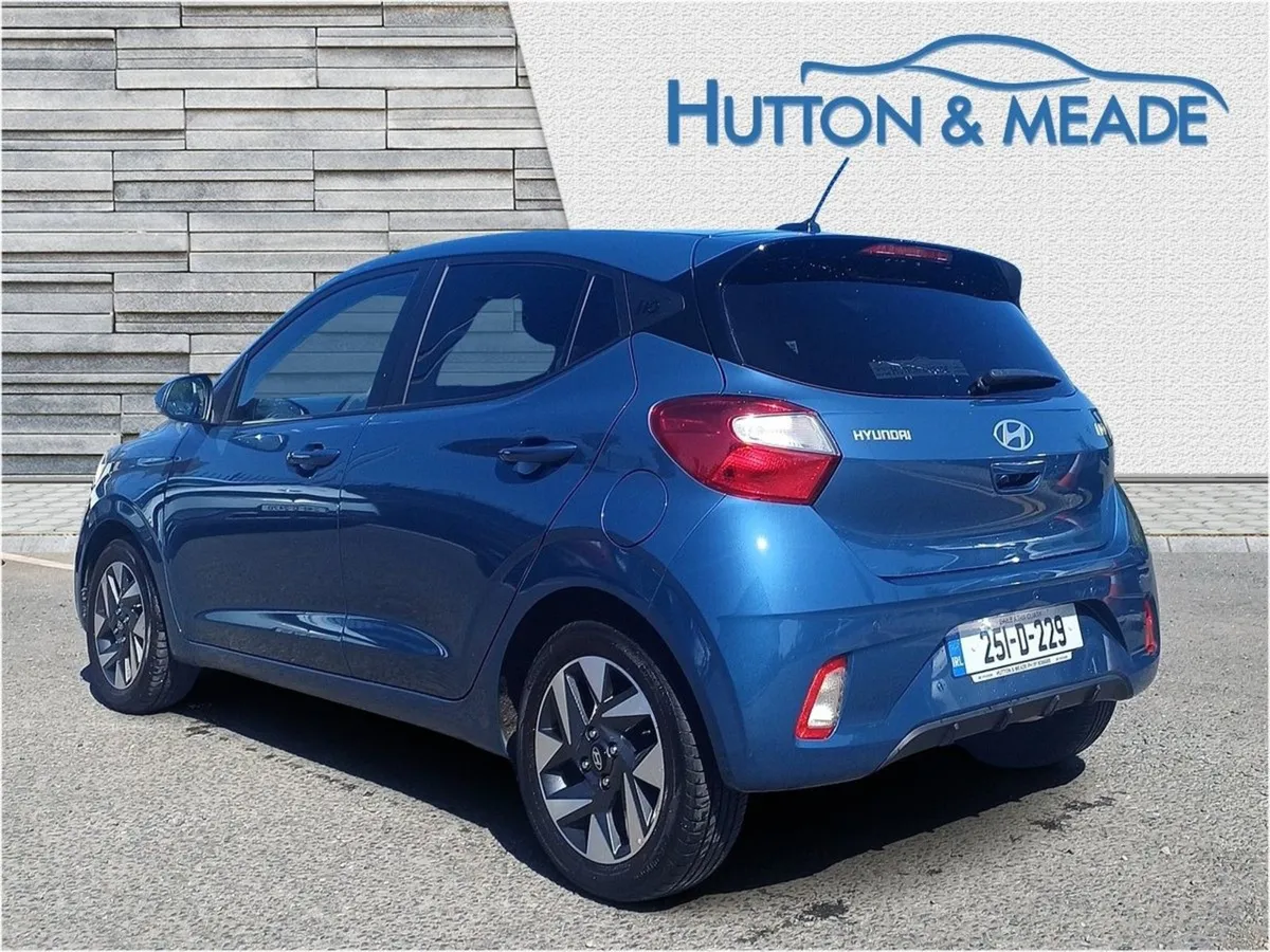 Hyundai i10 Delux Plus 1.0 Petrol 5dr - Image 3