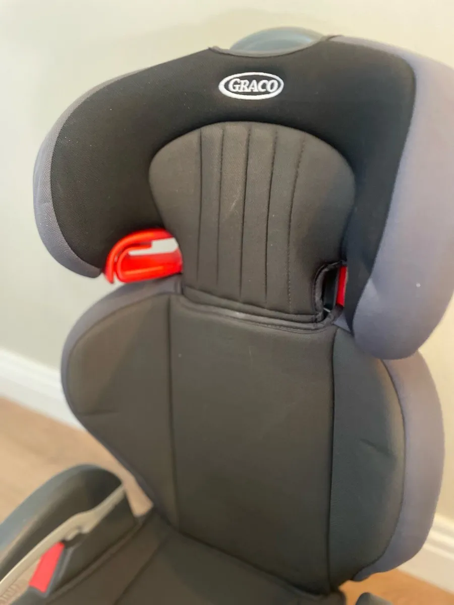 Graco high back booster car seat - Image 2