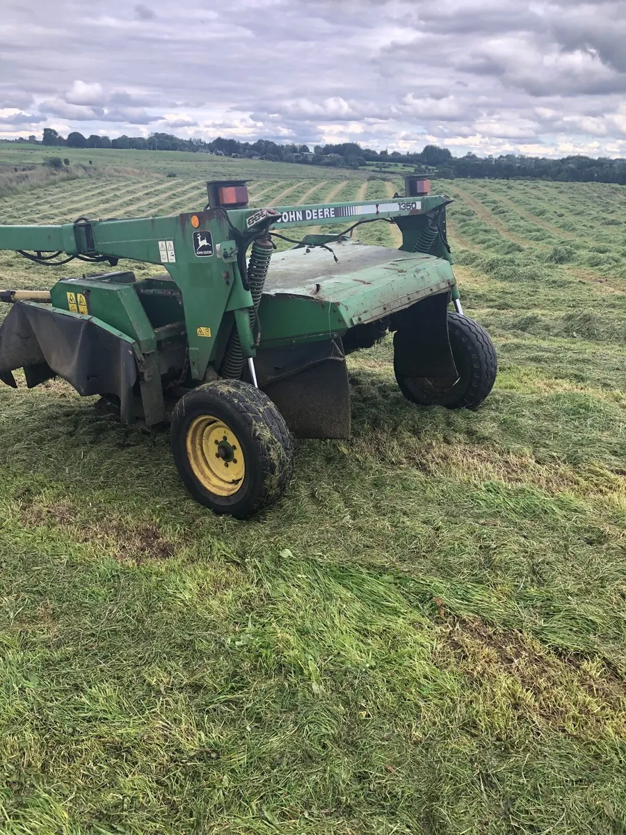 JOHN DEERE 1350 - Image 1