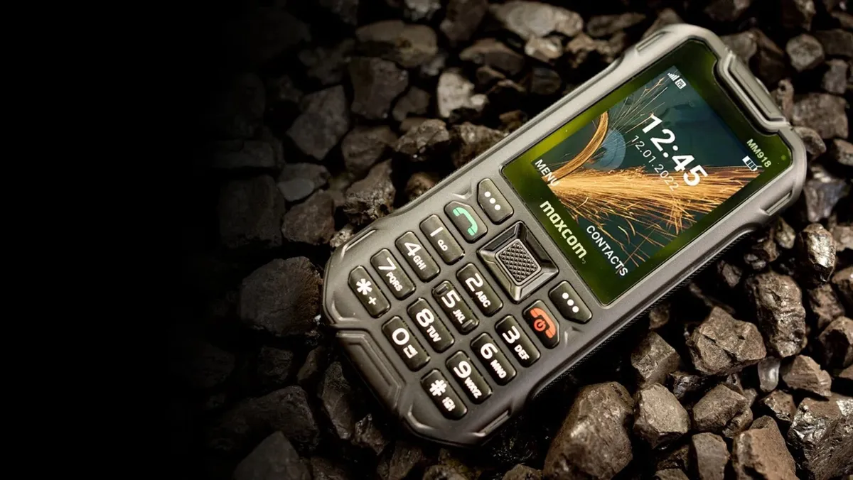 Maxcom Builder phone 4G - Image 1
