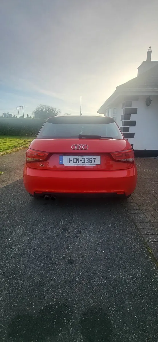 Audi A1 2011 - Image 2