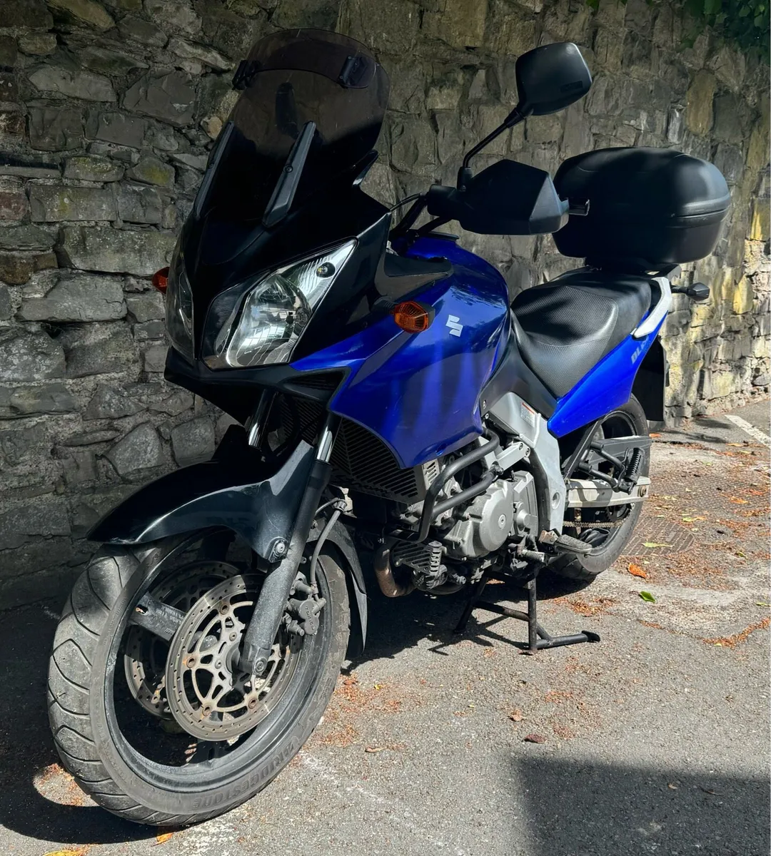 2004 SUZUKI DL 650 VSTROM - Image 1