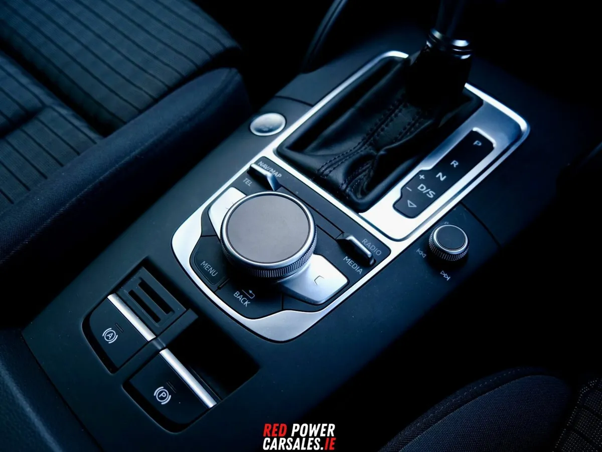 Audi A3 1.4 TFSI//VERY Low km//Auto//NEW NCT - Image 2