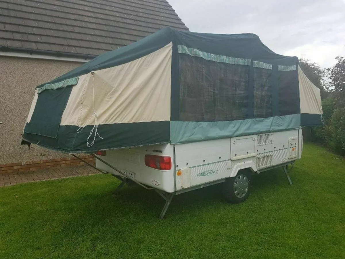 Conway Crusader Luxury 6Berth Folding Camper With - Image 2