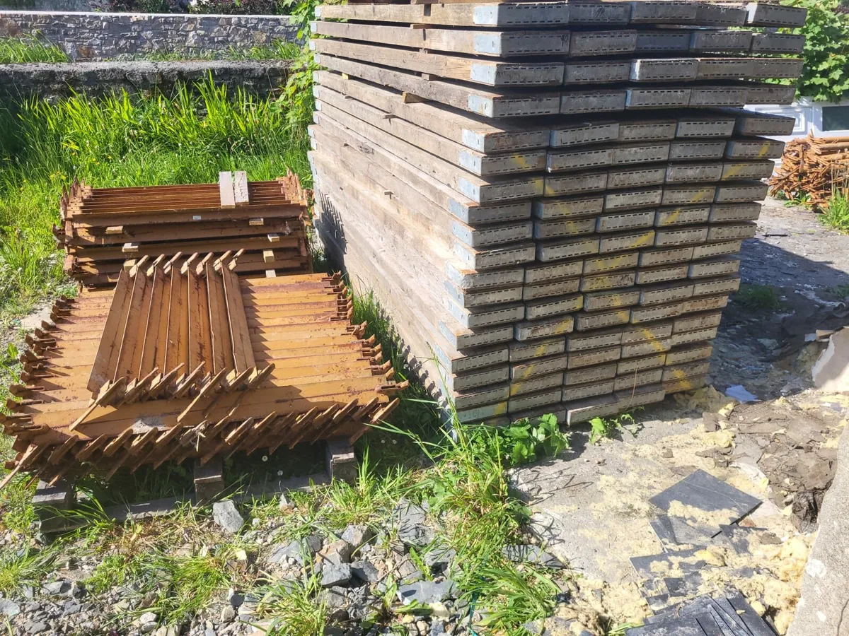 Scaffolding - Image 1