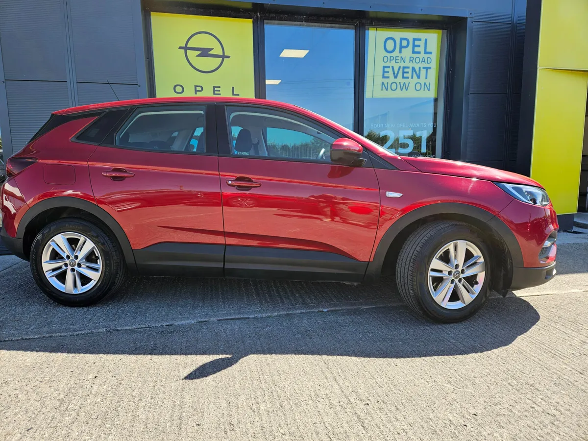 Opel Grandland X 1.5 Diesel - Image 4