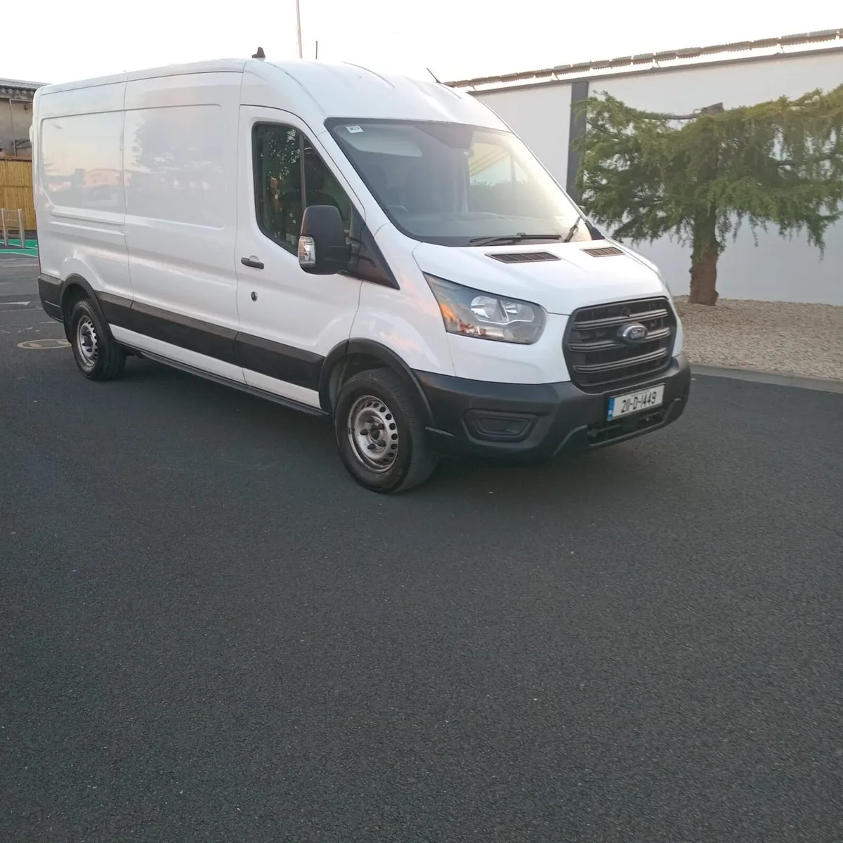 2021 Ford Transit (Tail Lift) No VAT - Image 3