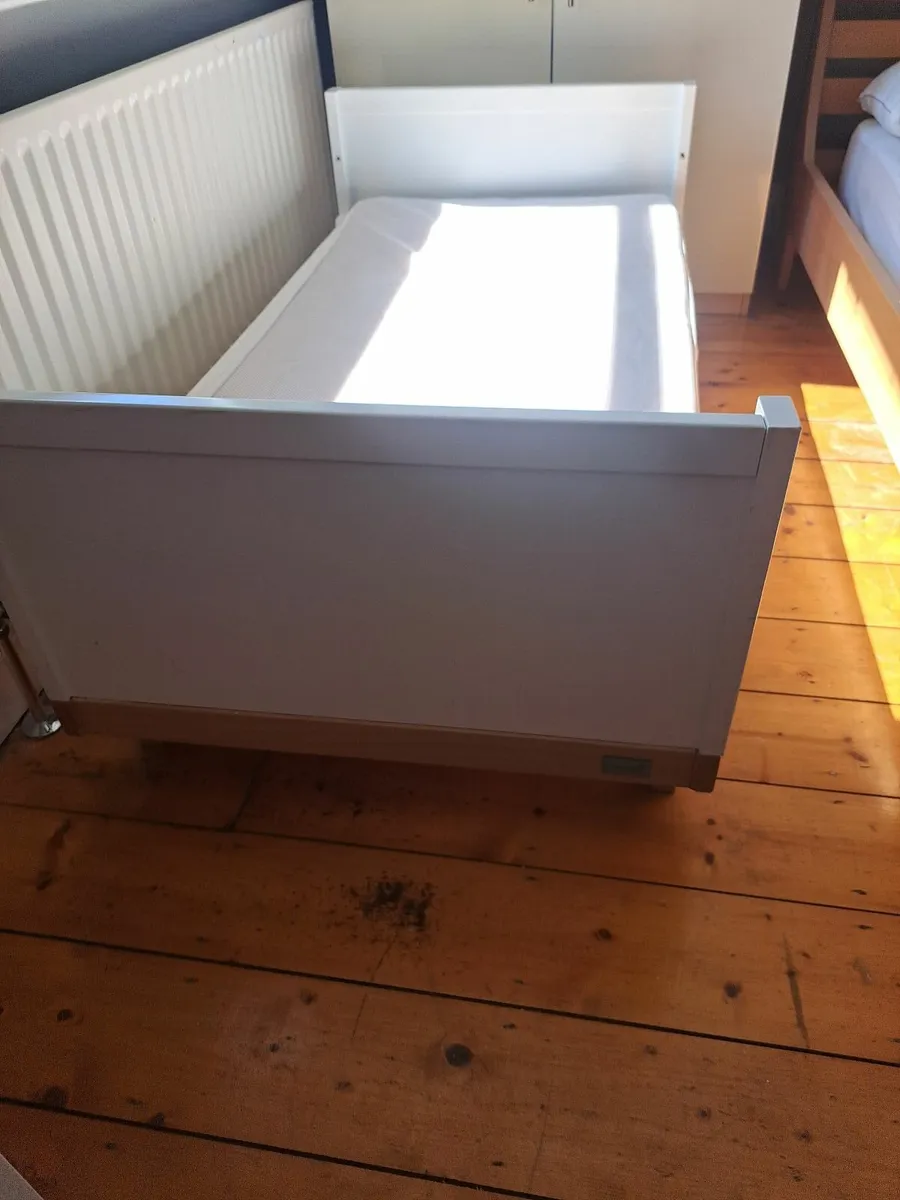 Cot Bed - Image 4
