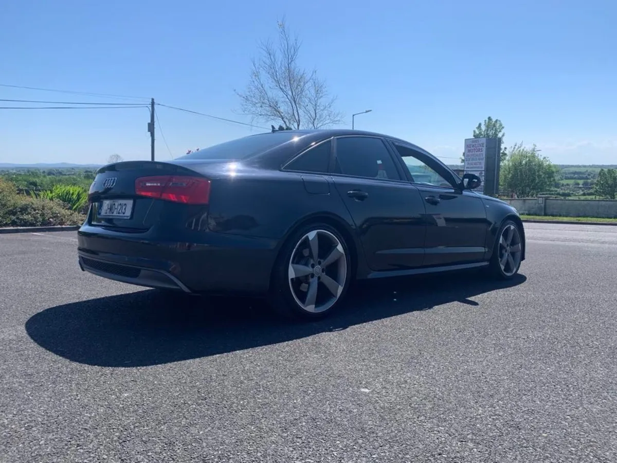 Audi A6 2012 - Image 2