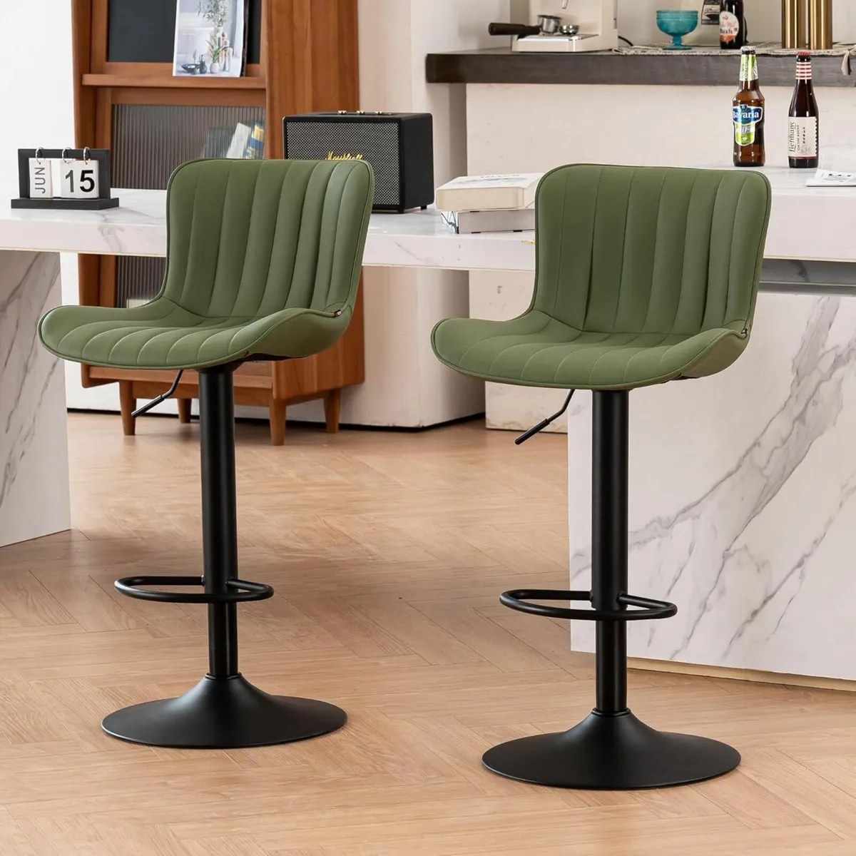 Set of 2 Swivel Barstools Faux Leather green - Image 1