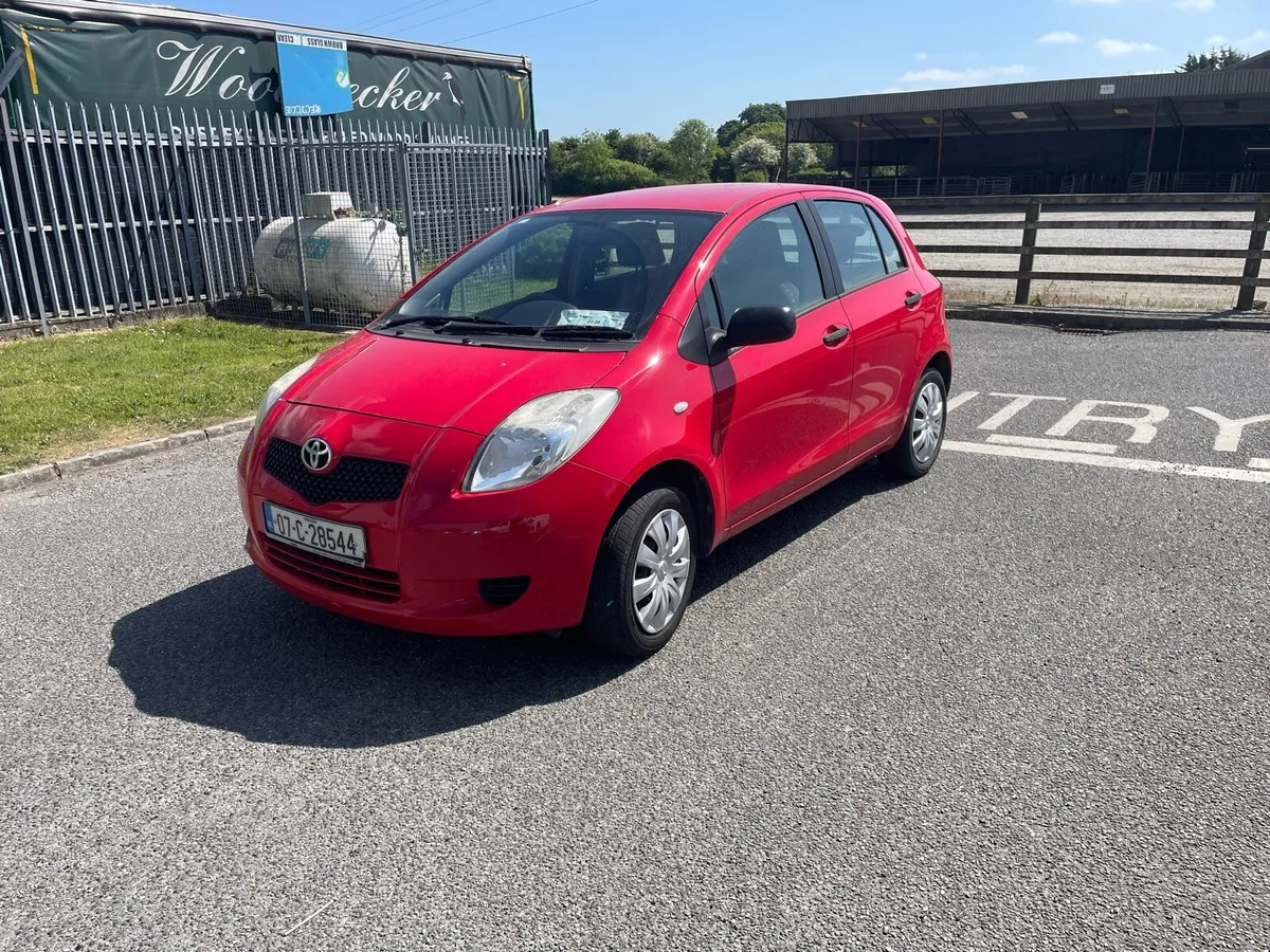 07 Toyota Yaris 1.0  137 k kms nct 2/26 - Image 3
