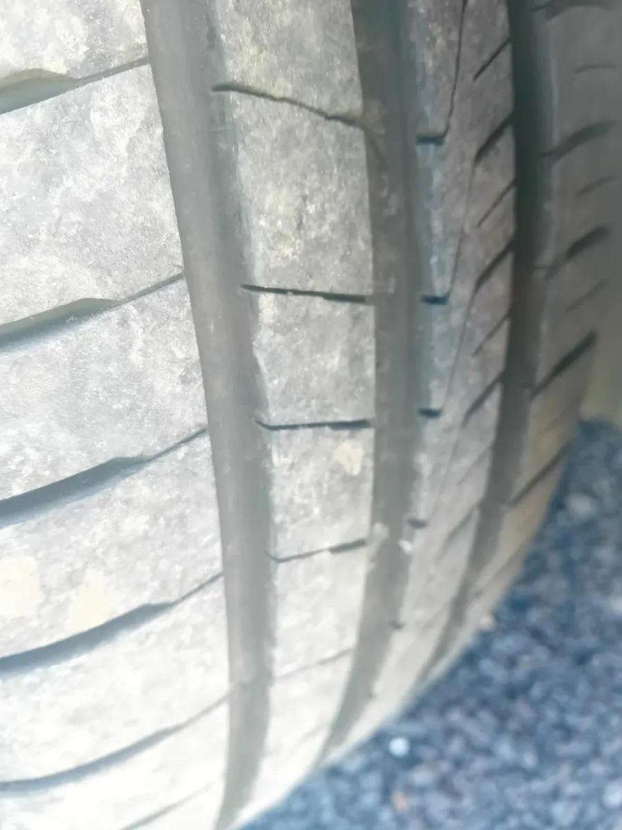 Volvo S40 tax and long test. - Image 1