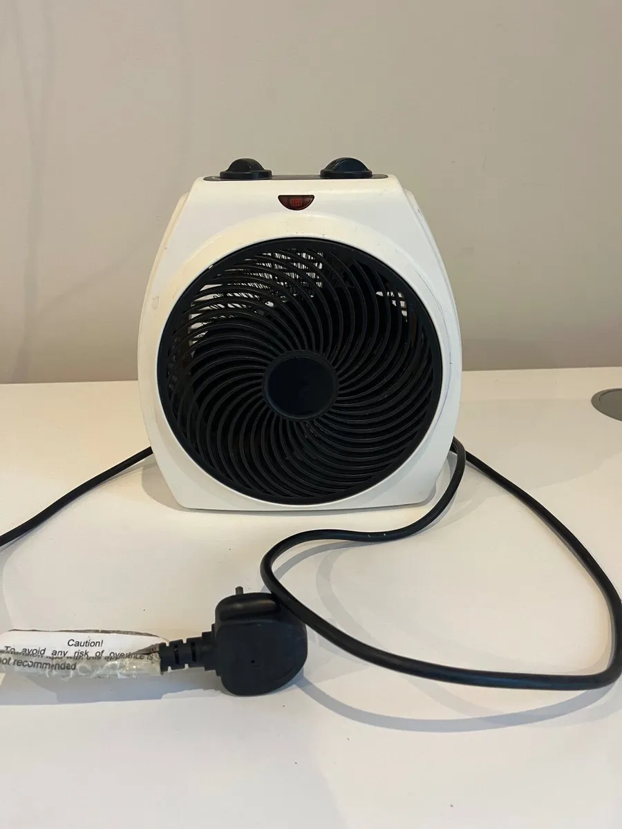 Small Electric Fan Heater - Image 1