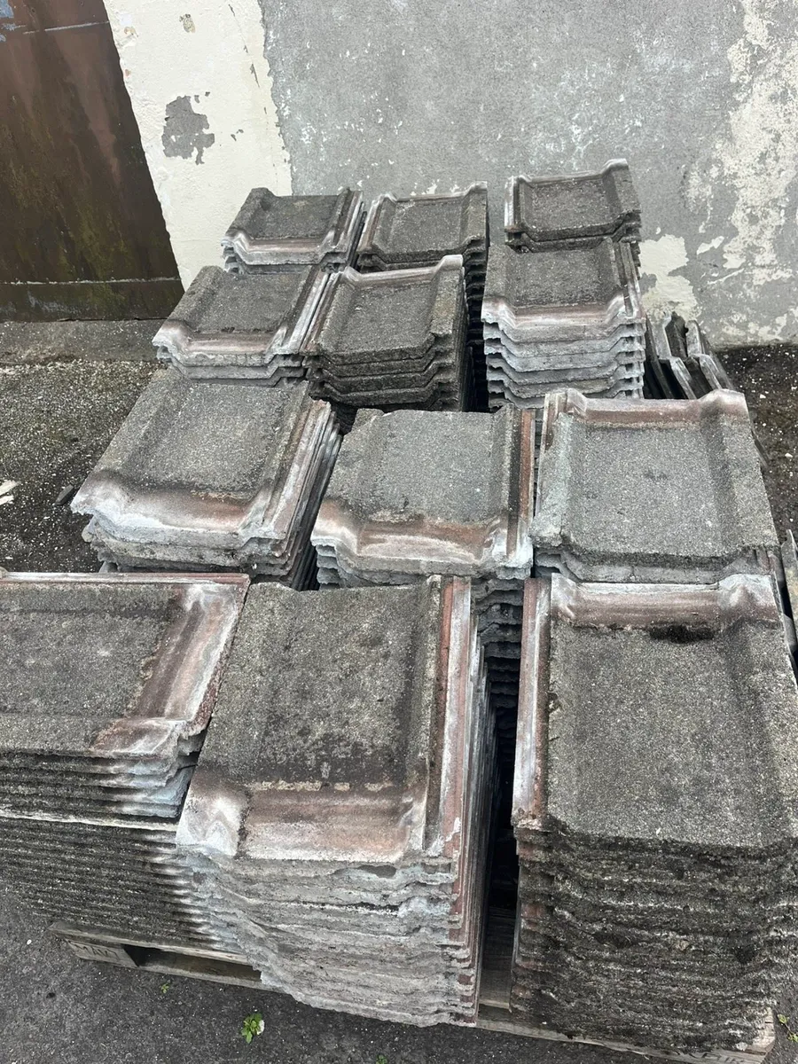 Roof tiles - Image 2