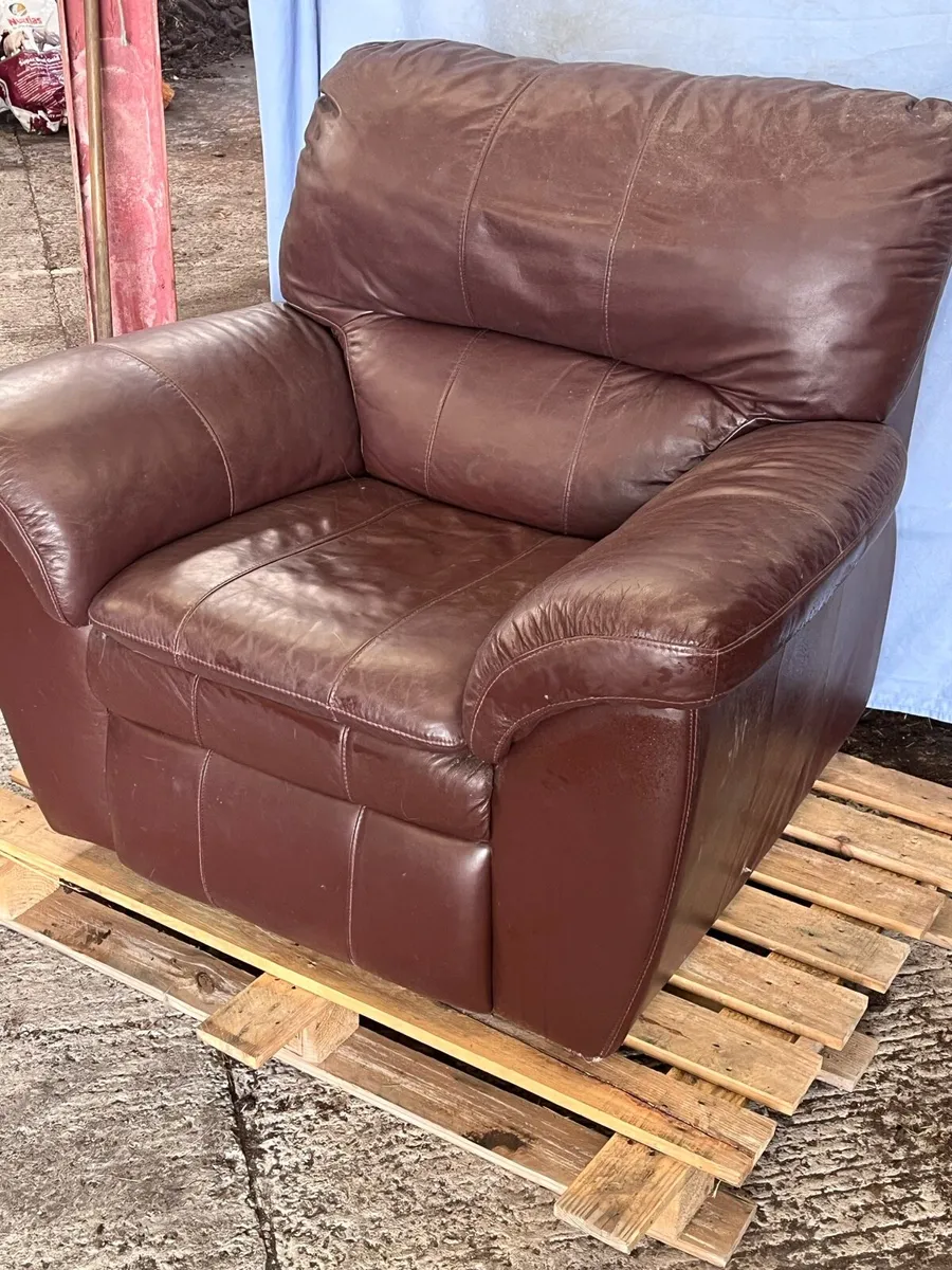 Genuine leather brown 3+2+1 seater - Image 3