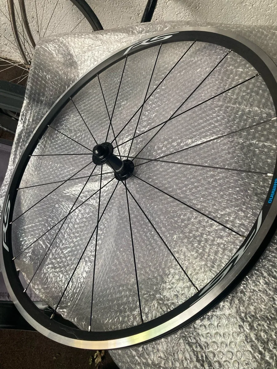 Shimano rs 100 NEW FRONT WHEEL. 700c - Image 1