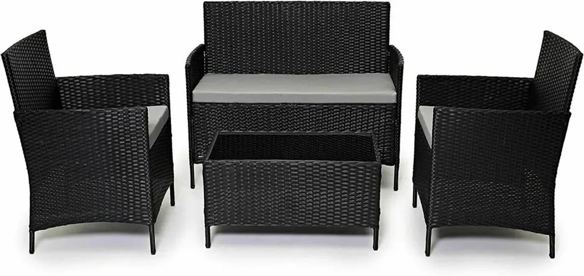 Stylish 4-Piece Rattan Chair Set for Gardens - Image 1