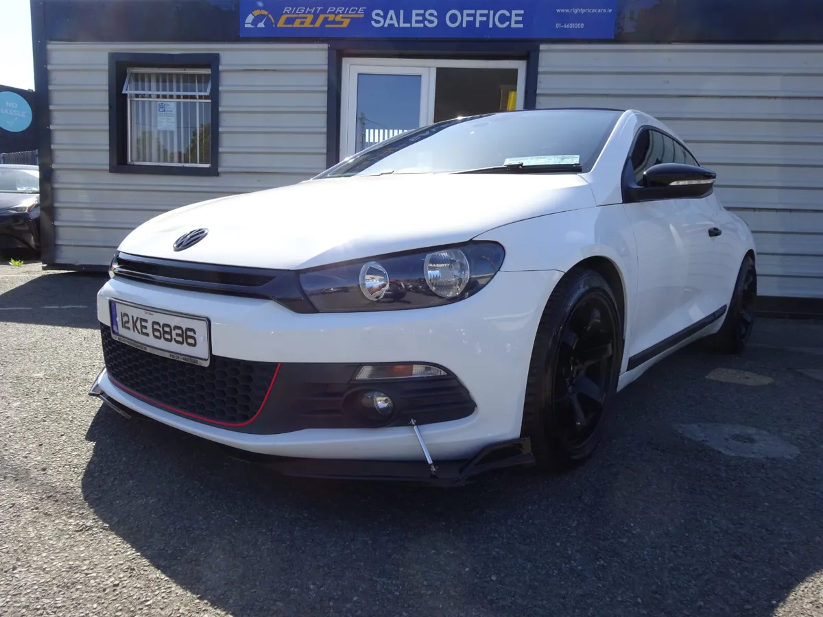 VOLKSWAGEN SCIROCCO 1.4 TSI AUTO LOW MILEAGE - Image 3