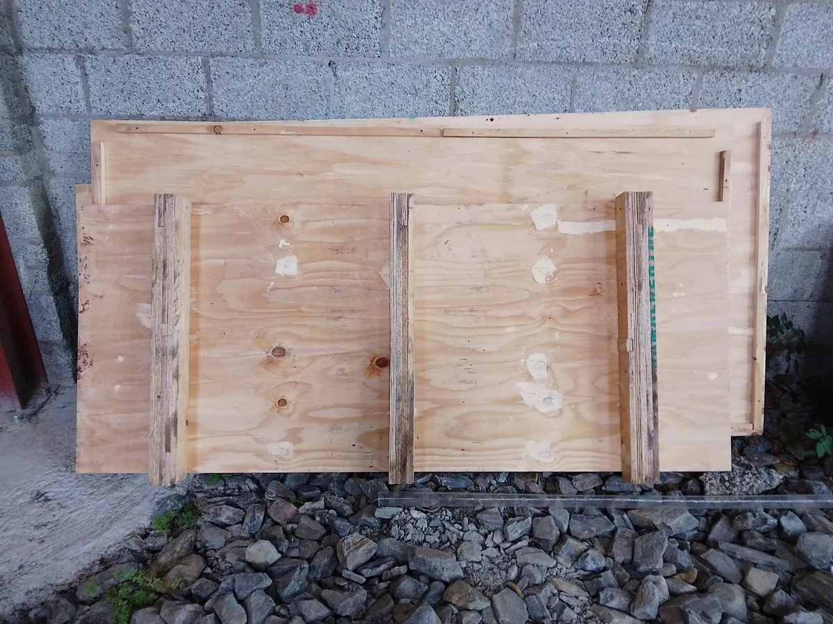 Motorcycle crate - Image 1