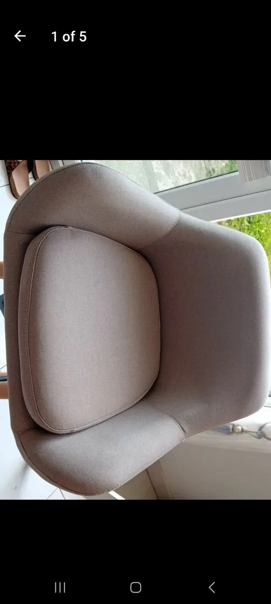 Kitchen chairs/bar stools - Image 1