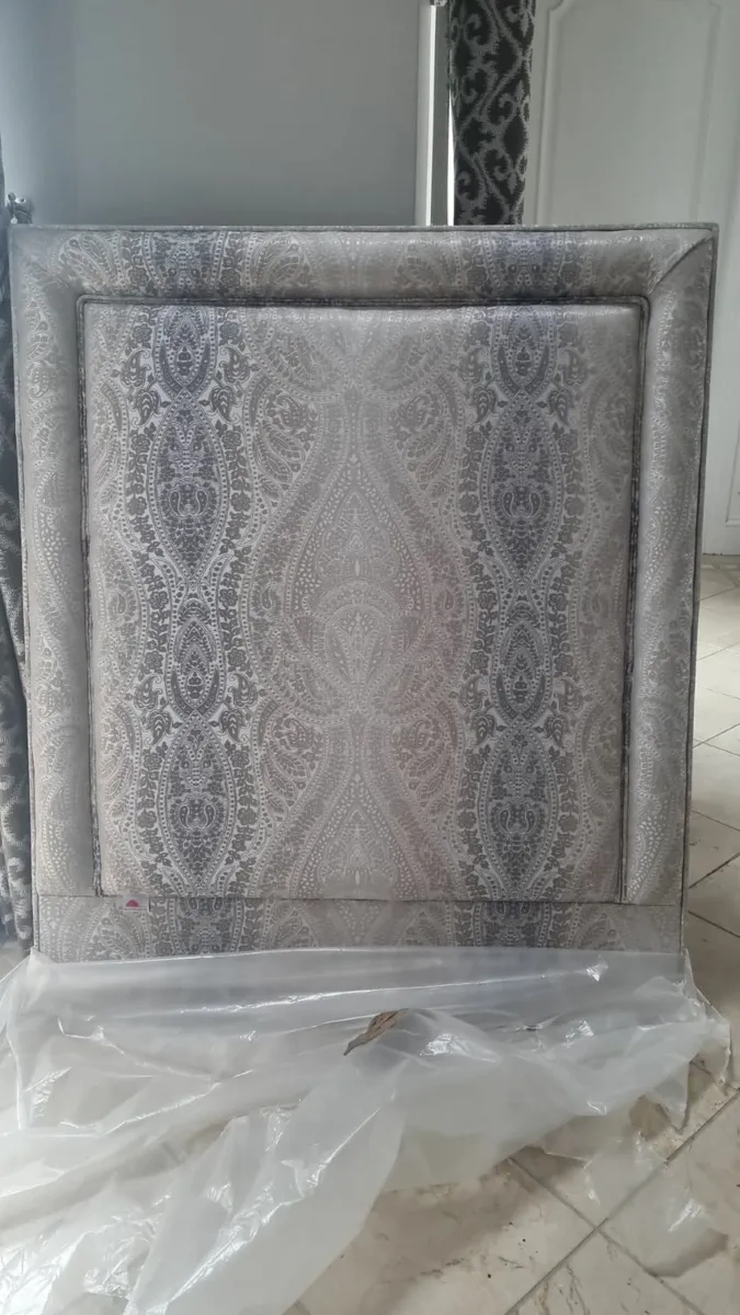 Single upholstered headboard - Image 2