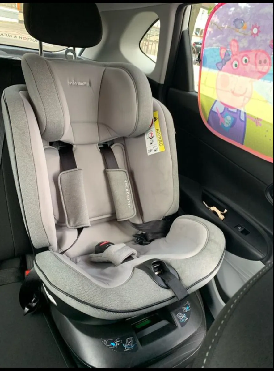 Child car seat - Image 2