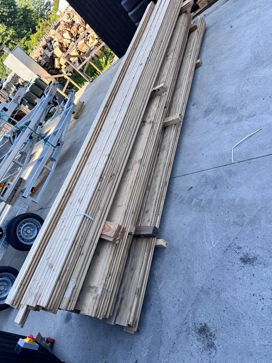 Siberian larch cladding - Image 2