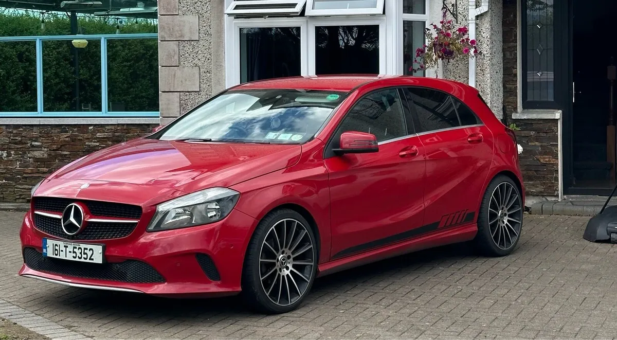 Mercedes Benz A class 2016 A180d - Image 3