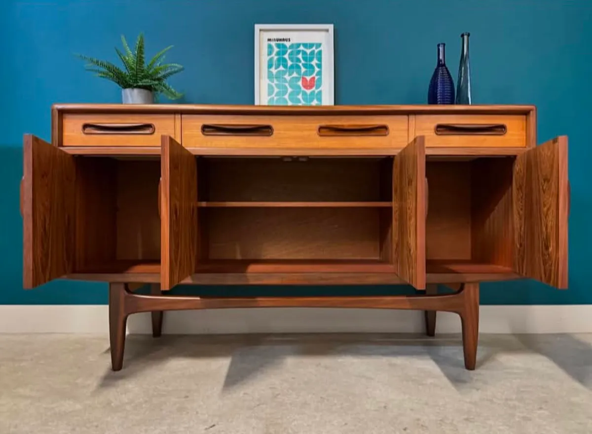 Stunning Mid Century G Plan Fresco Sideboard - Image 4