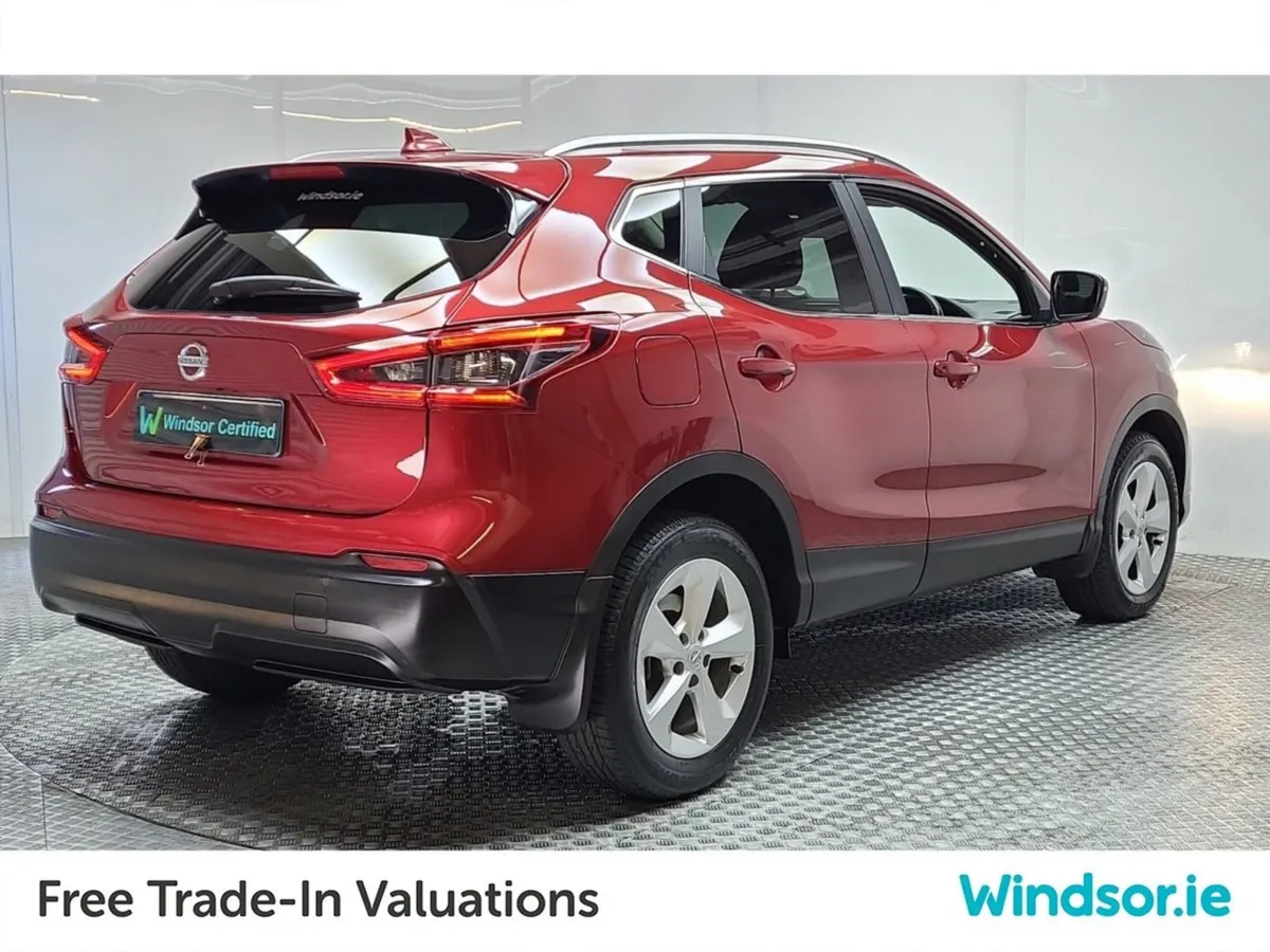 Nissan QASHQAI 1.3 PET SV - Image 3
