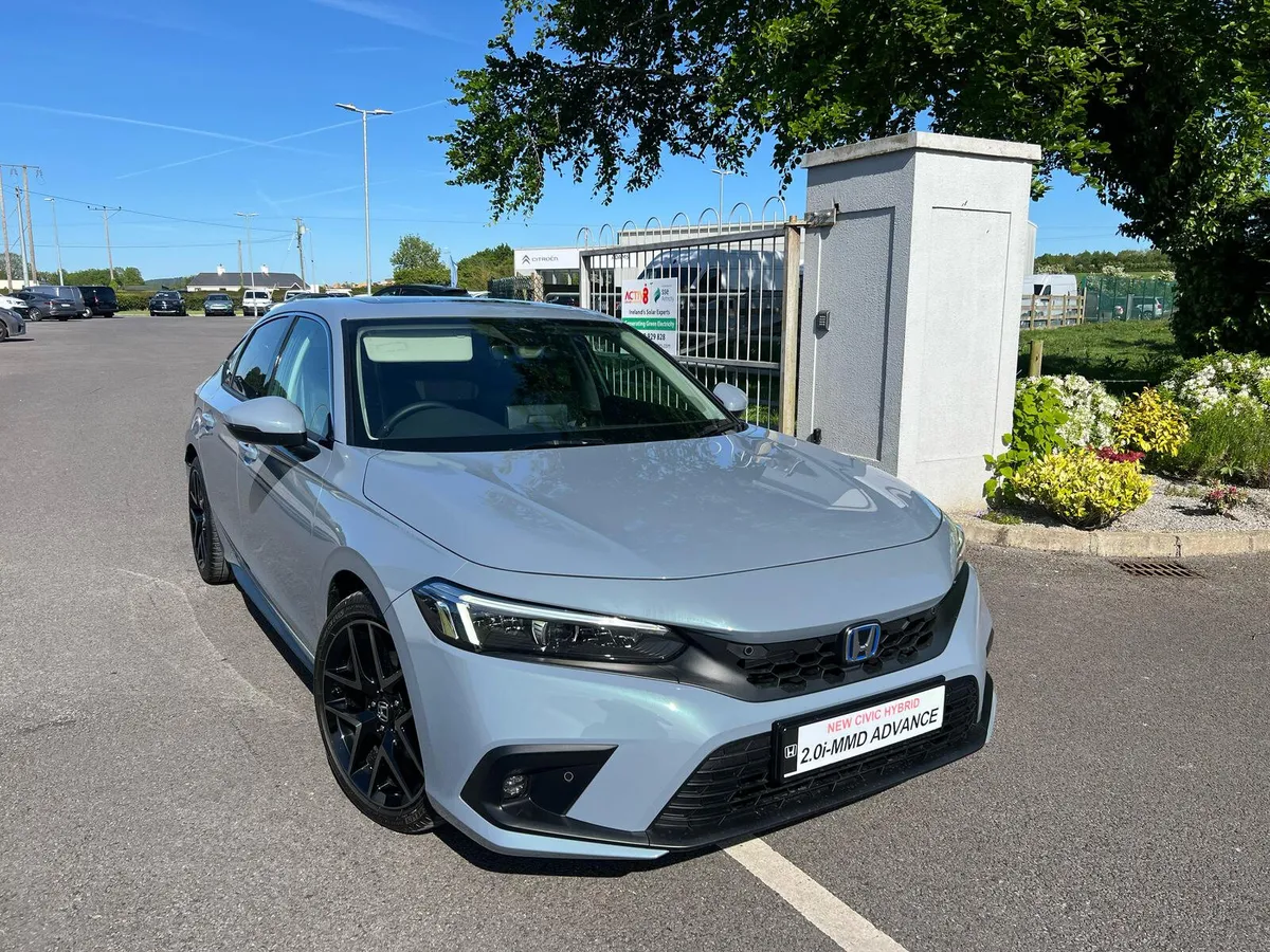 Honda Civic Hybrid Advance 2025 - Image 1