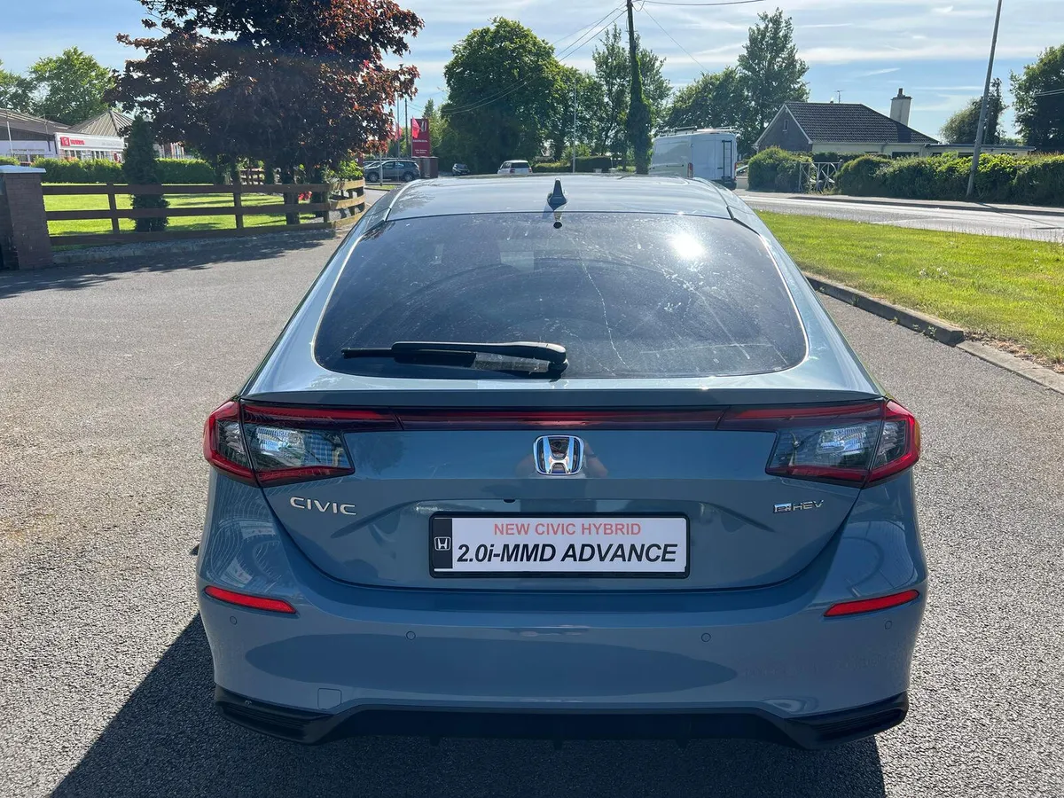 Honda Civic Hybrid Advance 2025 - Image 4