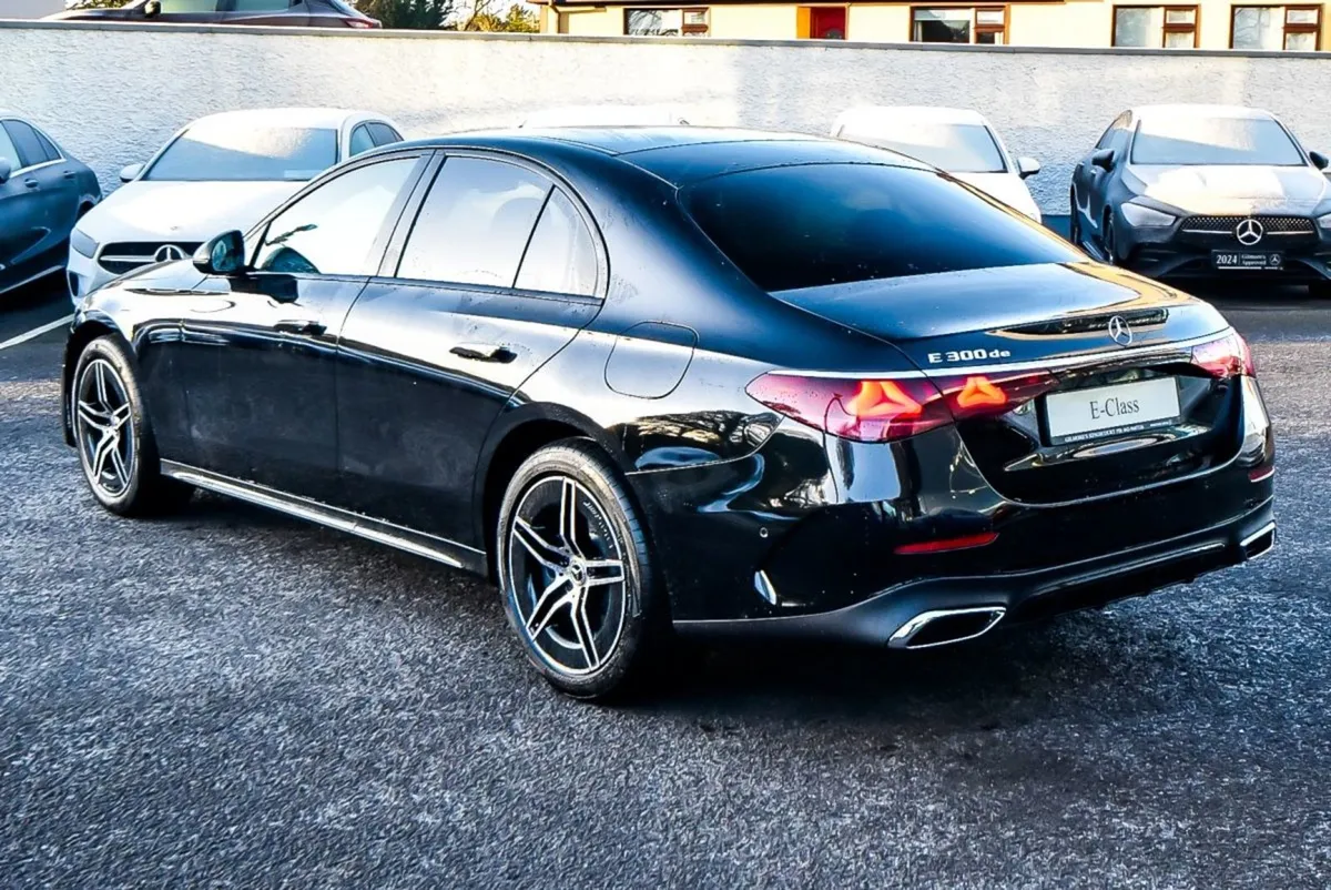Mercedes-Benz E-Class E300de AMG Night Pack New - Image 3
