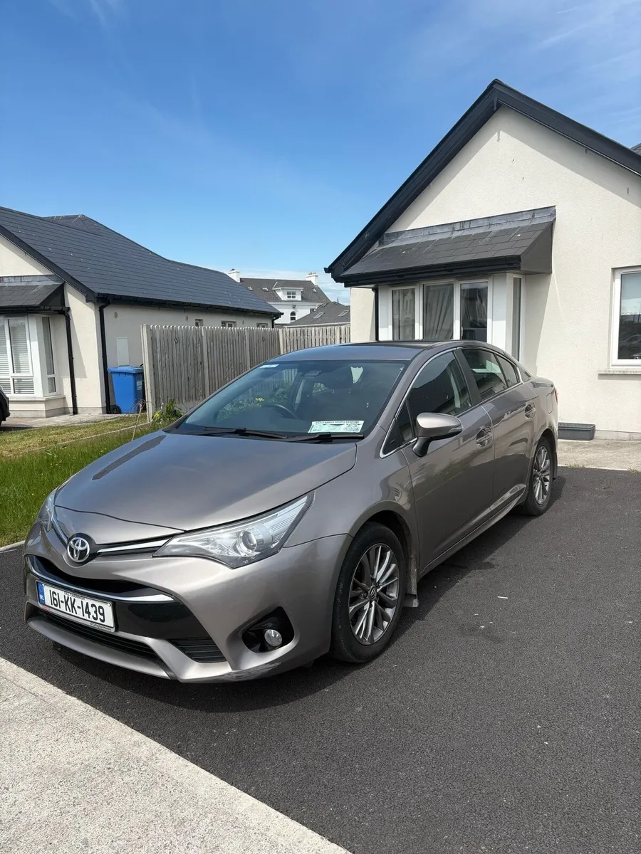Toyota avensis 1.6 litre diesel - Image 1