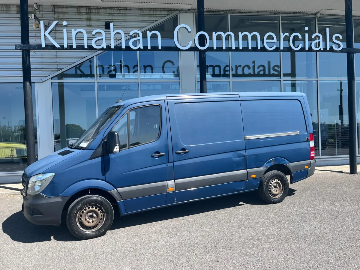 2017 Mercedes-Benz Sprinter with Aircon - Image 2