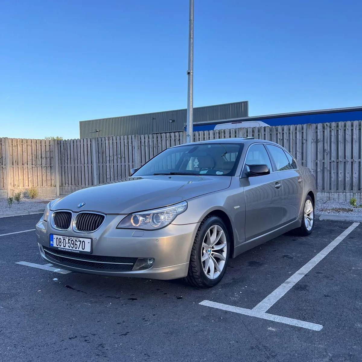 BMW 520d - Image 2