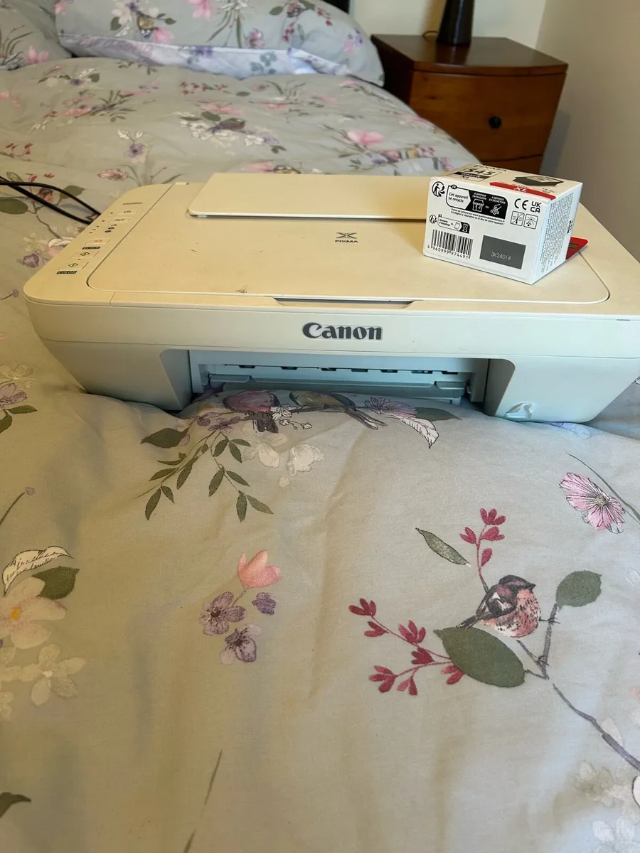 Canon MG2950 desktop printer - Image 2